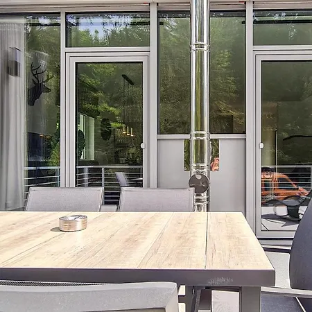 Stunning In With Kitchen *
