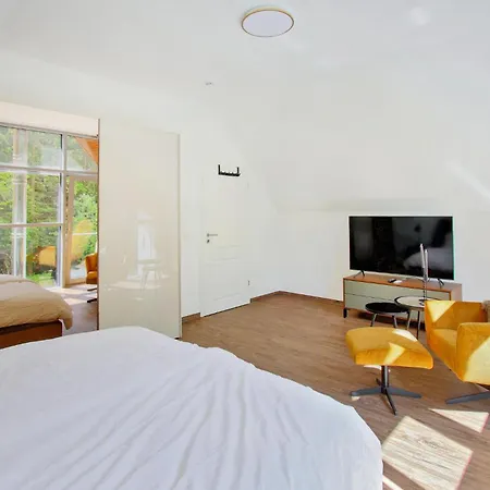 Stunning In With Kitchen *